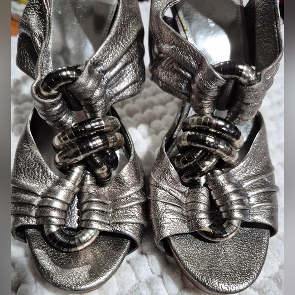 CALVIN KLEIN Silver Metallic High Heels - Picture 5 of 9